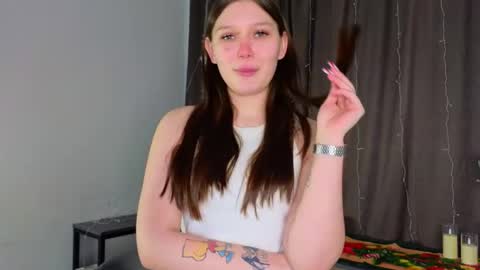 Lisa   online show from February 27, 2:04 am