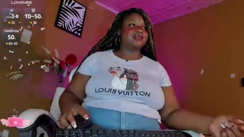 Snapshot of kimberly__4 chatting on February 28, 8:39 pm Kimberly 4 online show from February 28, 8:39 pm