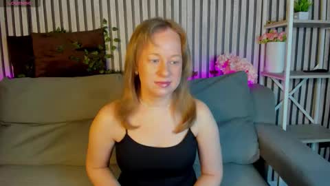 Kim online show from March 22, 1:20 am