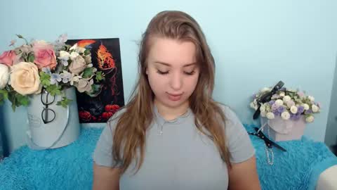 Snapshot of kimberly_mm chatting on December 5, 11:12 am kimberly_mm online show from December 5, 11:12 am