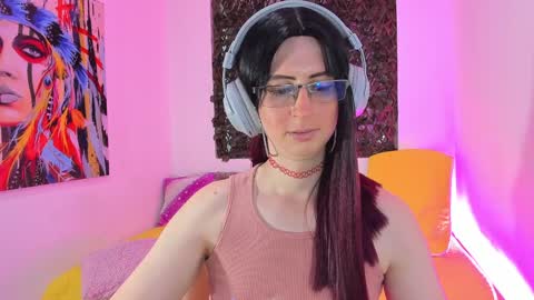 kimberly_thonson online show from February 8, 12:49 am