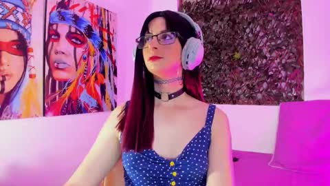 kimberly_thonson online show from February 18, 9:20 pm