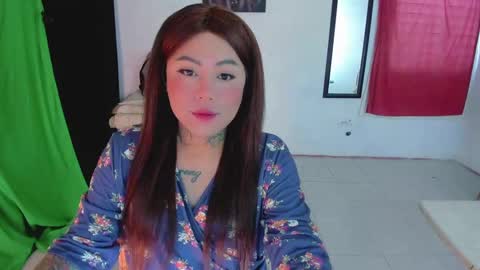 Kimberly Polizzi     online show from December 14, 1:38 pm