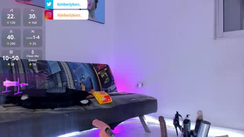 Kimberly online show from October 22, 10:40 am