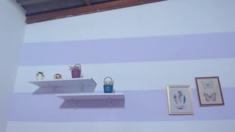 Kim  online show from March 5, 7:12 pm