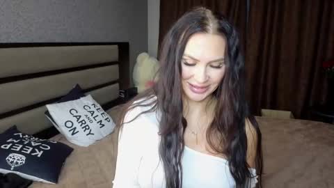 Snapshot of kimdavisbaby chatting on March 10, 1:00 pm KIm online show from March 10, 1:00 pm