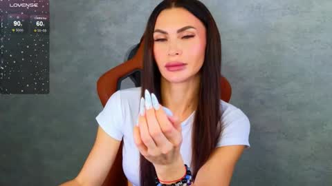 KIm online show from October 16, 4:23 am