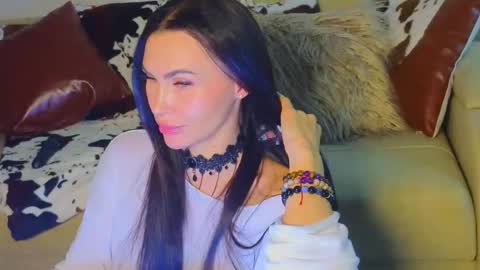 KIm online show from January 17, 9:12 pm