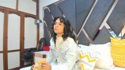 Kimy online show from February 23, 2:19 pm