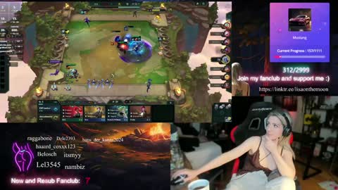 Snapshot of kimilee22 chatting on March 11, 11:47 pm Wolfs Girl online show from March 11, 11:47 pm