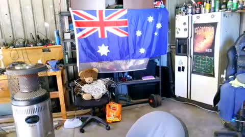 kimintheshed online show from August 2, 4:25 am