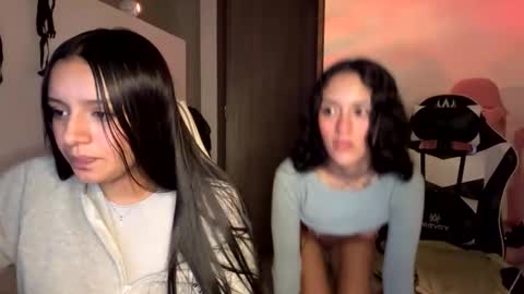 kimmi online show from October 15, 11:48 pm