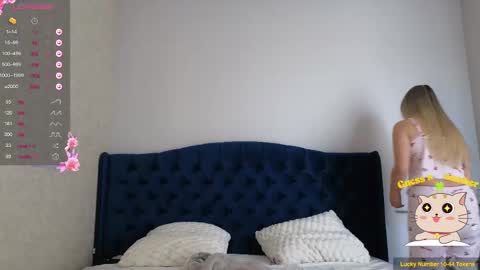 Snapshot of kimmie_ chatting on February 11, 8:58 am Kimmie online show from February 11, 8:58 am