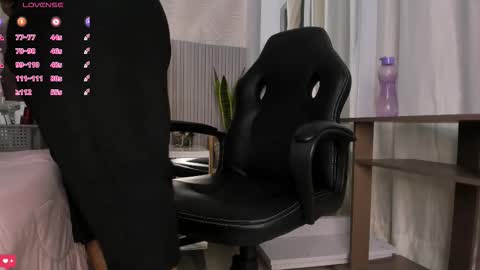 Karla online show from February 21, 7:06 pm