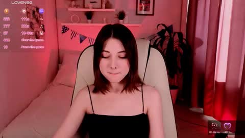  Your Kimmie  follow me  online show from October 17, 8:29 am