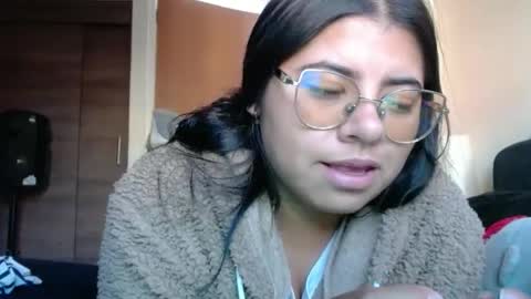 Kimmy online show from September 9, 9:26 pm