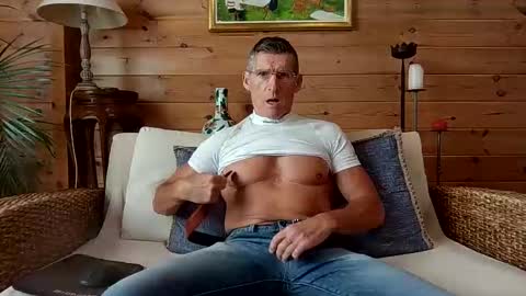 kimonoblues online show from December 18, 9:59 am