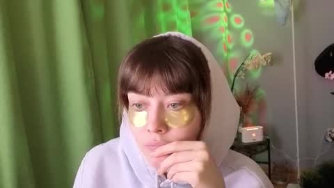 kina_ka online show from November 10, 9:28 pm