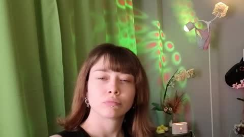 kina_ka online show from November 9, 8:00 pm