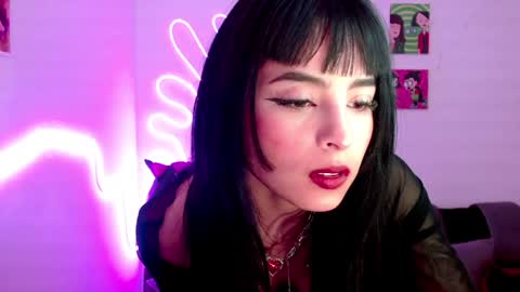 Kind Scarlett online show from February 1, 2:58 am