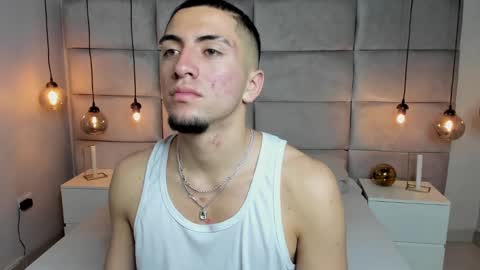 King Dante  online show from February 13, 8:03 pm