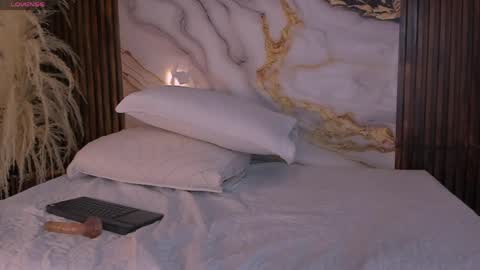    KING     online show from June 9, 6:18 pm
