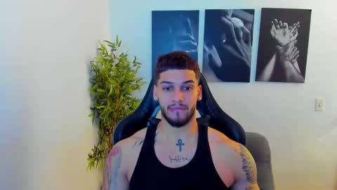 Snapshot of king_of_kings__ chatting on March 9, 2:18 am king_of_kings__ online show from March 9, 2:18 am