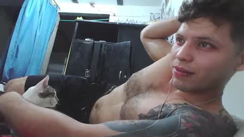 king_russo online show from February 3, 4:25 am