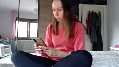 sexysexyhotwetpinkredpussy online show from July 18, 7:16 pm