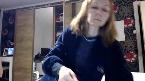 sexysexyhotwetpinkredpussy online show from March 8, 9:29 pm