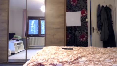 sexysexyhotwetpinkredpussy online show from July 5, 8:38 pm
