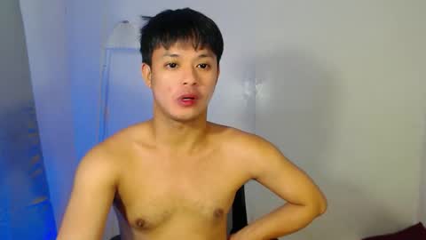 kingdomcum96 online show from April 10, 9:25 am