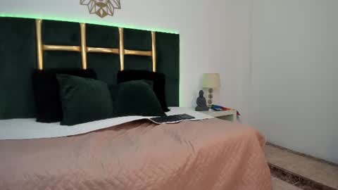 kingg_jay online show from June 19, 11:27 am