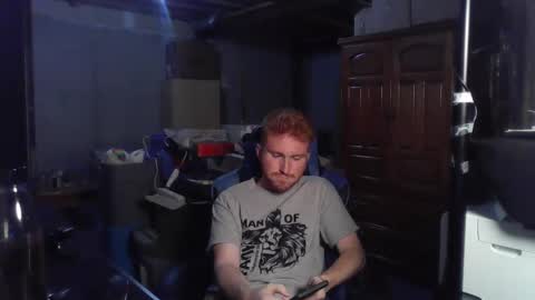 Snapshot of kingoffootfetish chatting on September 13, 5:10 am Master King Tommy online show from September 13, 5:10 am