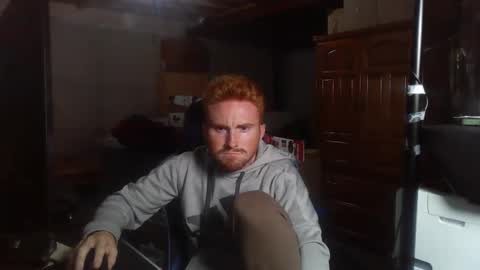 Snapshot of kingoffootfetish chatting on September 17, 7:23 am Master King Tommy online show from September 17, 7:23 am
