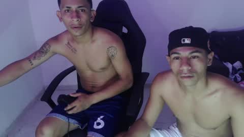 DOMINANT ALPHA KINGS online show from March 1, 10:03 pm