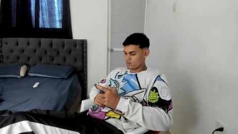 DOMINANT ALPHA KINGS online show from January 16, 6:17 pm