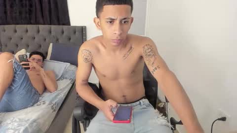 DOMINANT ALPHA KINGS online show from November 6, 6:38 am