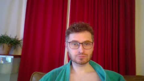 Snapshot of kinksubbydubby chatting on September 12, 11:07 pm kinksubbydubby online show from September 12, 11:07 pm