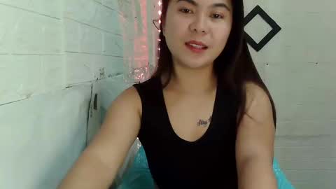 mary online show from December 7, 12:25 am