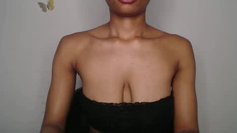 Snapshot of kinky_lovergurl chatting on September 15, 1:56 pm cee cee online show from September 15, 1:56 pm