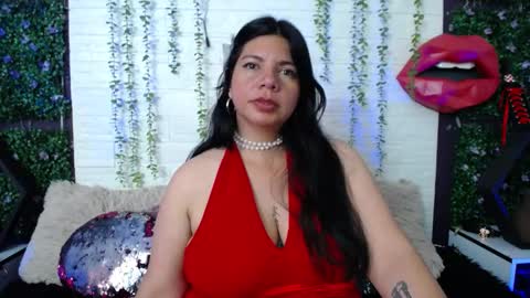 Mary online show from February 11, 6:44 pm