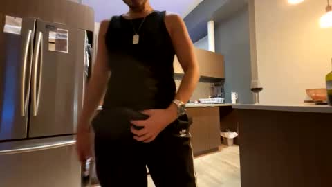 Snapshot of kinky_sport_lad chatting on October 2, 1:37 am kinky_sport_lad online show from October 2, 1:37 am