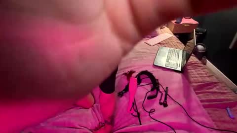 Kinkyblinders online show from October 18, 10:08 am