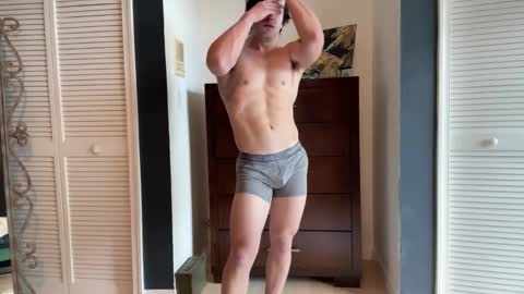 Snapshot of kinkybuffboy chatting on January 21, 5:20 pm kinkybuffboy online show from January 21, 5:20 pm