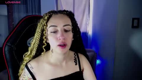  Sara  online show from November 21, 5:33 pm