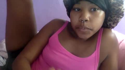 Bunniii online show from November 1, 6:40 pm