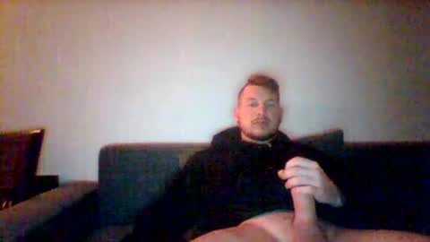 kinkylionboy online show from March 2, 9:22 pm