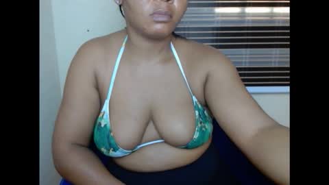 kinkyxxjuice online show from September 26, 9:06 am