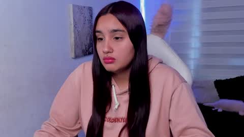 kir_ely online show from June 19, 6:58 pm